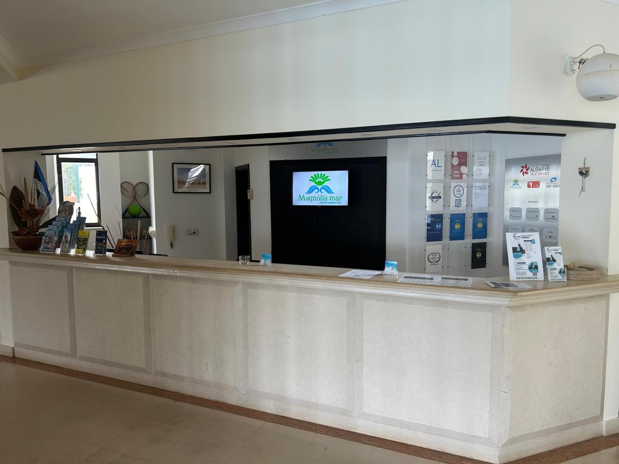 Magnolia Mar Apartamentos Лагос Екстериор снимка